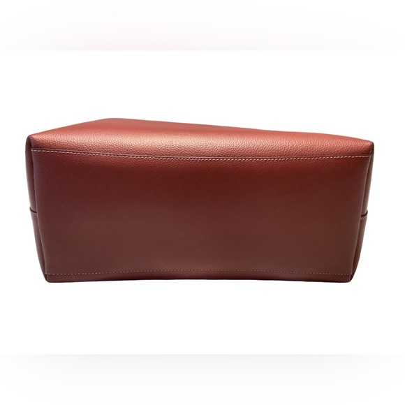 NWT Coach New York Leather Town Wine Tote 72673 - Picture 4 of 10